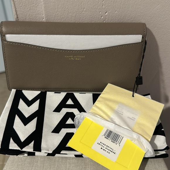 NWT Marc Jacobs Bifold Wallet - Picture 6 of 8
